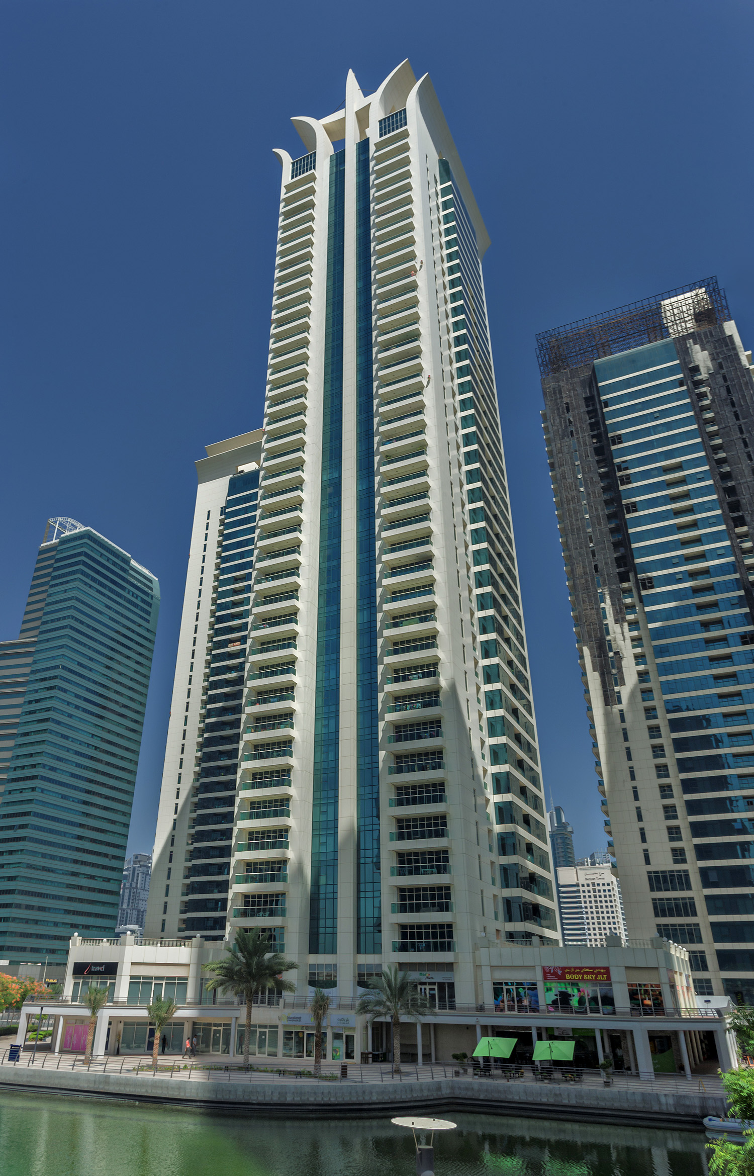 Al Seef Tower II, Dubai - View from the east. © Mathias Beinling